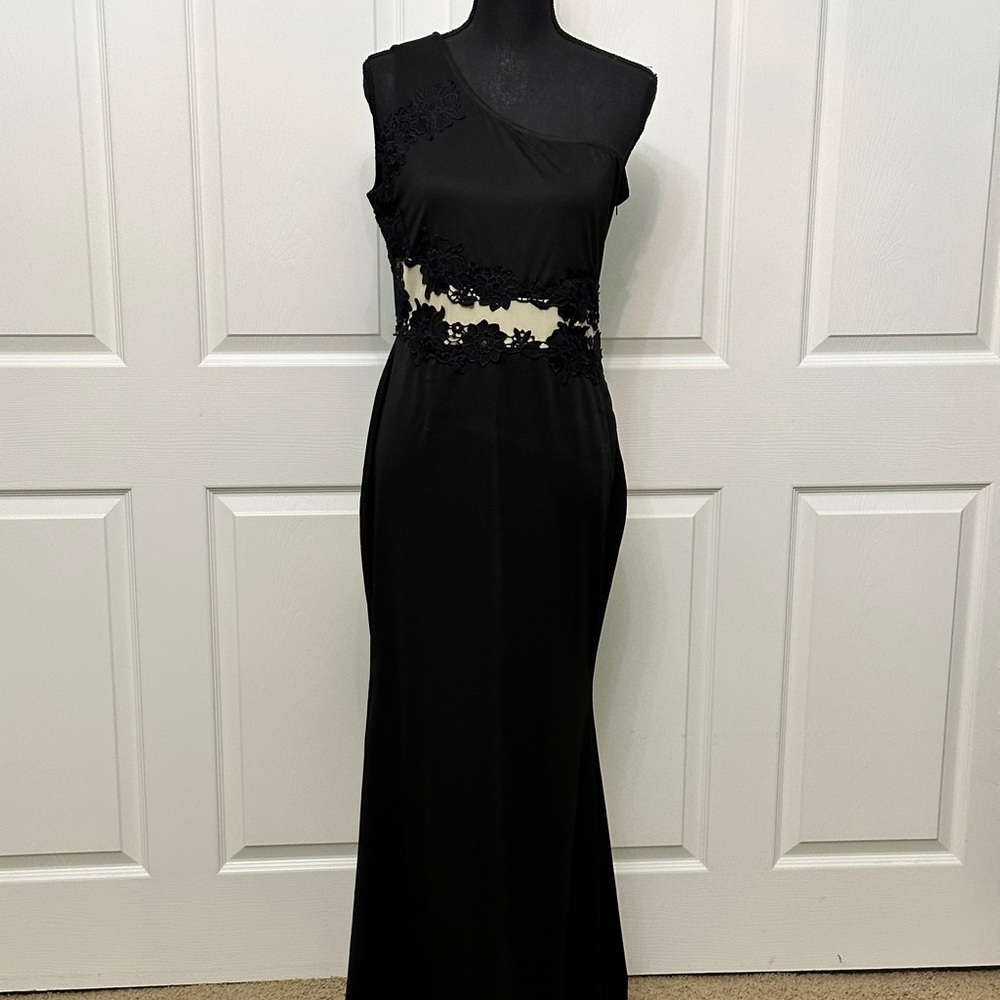 NWOT Size M One Shoulder Black Dress Long Gown w/ sheer cut out mid section